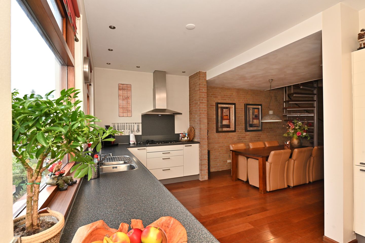 Foto 14 van Auvergnestraat 28