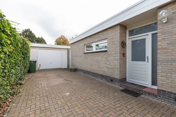 Foto 7 van Josinalaan 1