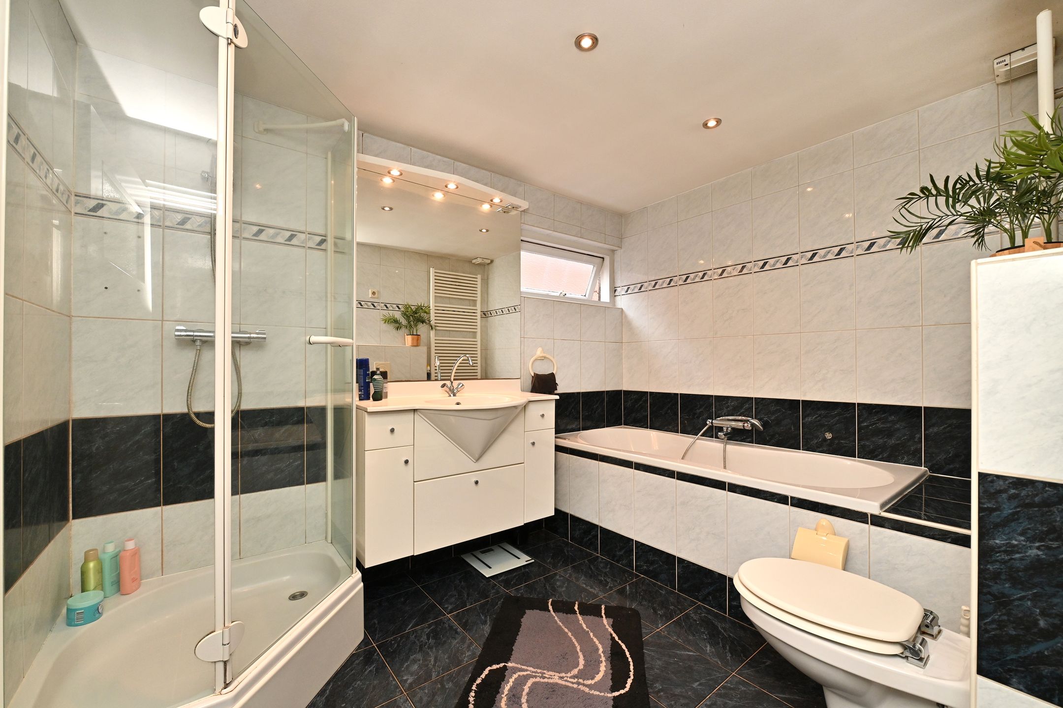 Foto 24 van Auvergnestraat 28