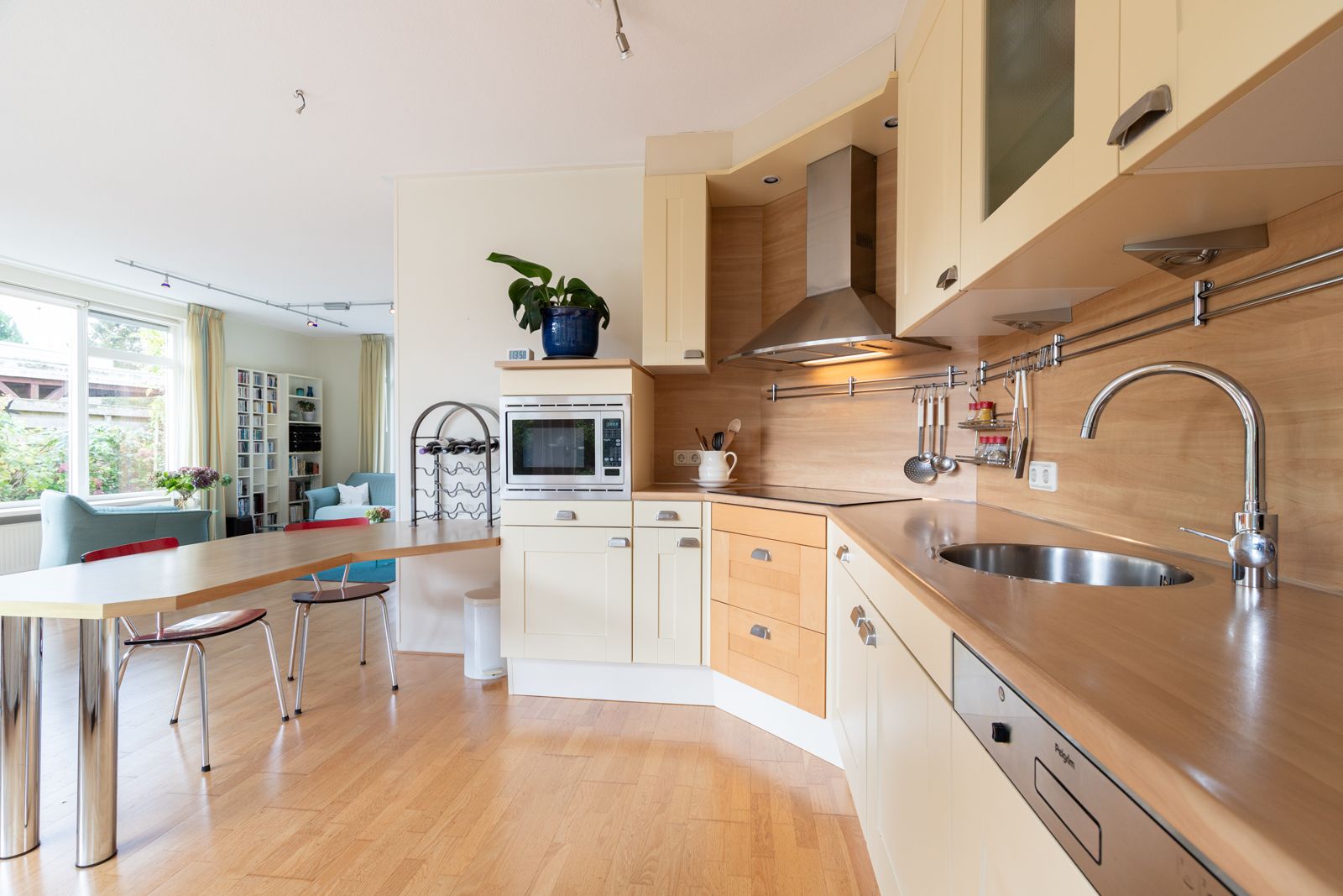 Foto 18 van Josinalaan 1