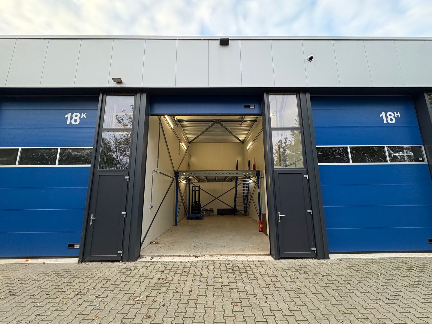 Bekijk foto 2 van de Meente 18-j