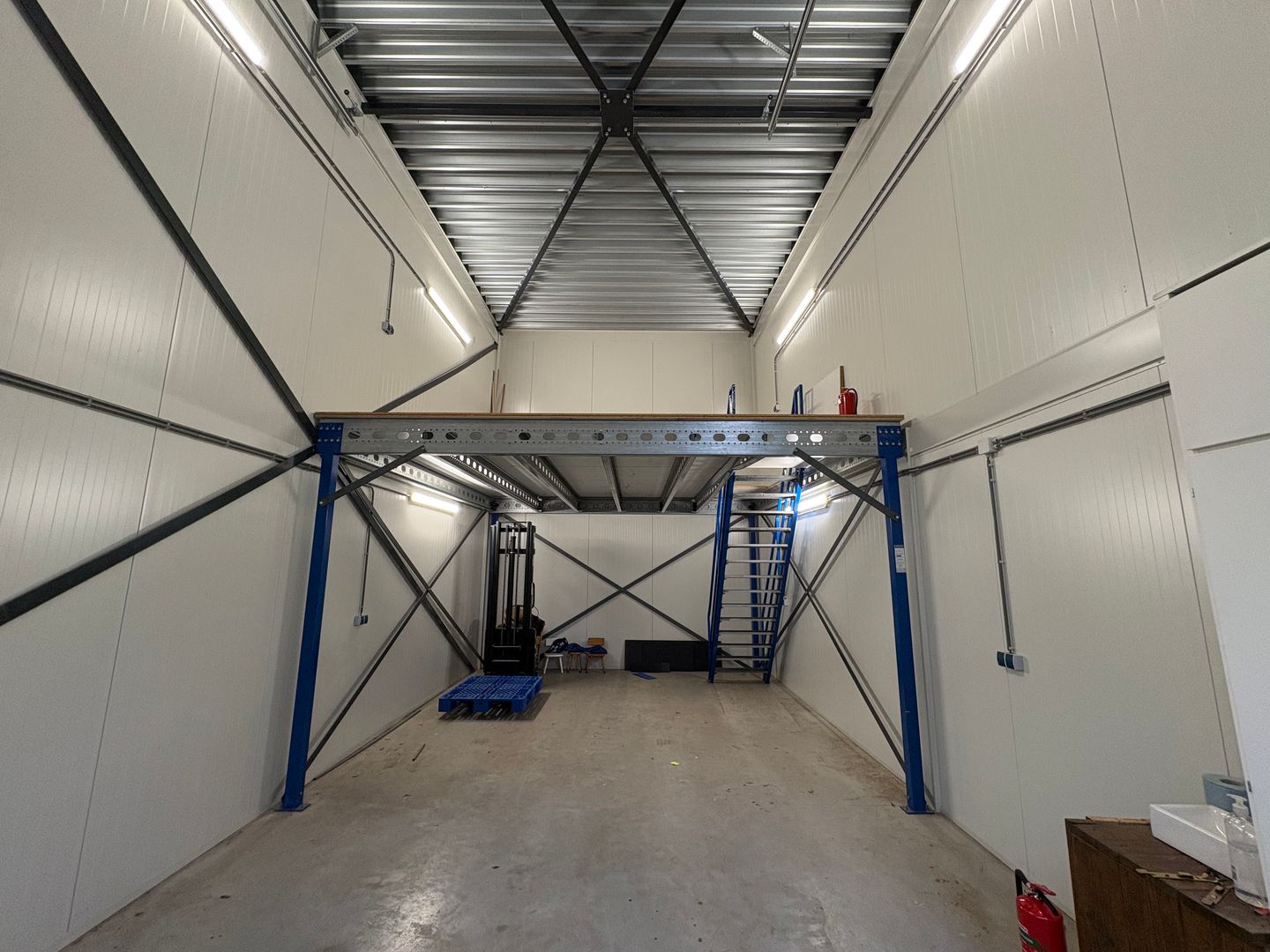 Bekijk foto 4 van de Meente 18-j