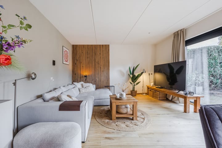 Photo 11 of Rooijsestraat 29