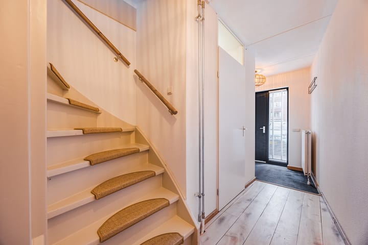 Photo 15 of Rooijsestraat 29