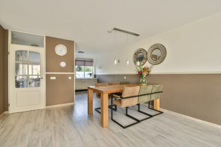 Foto 5 van Bernhardstraat 4