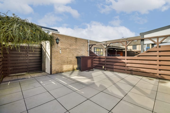 Foto 8 van Bernhardstraat 4