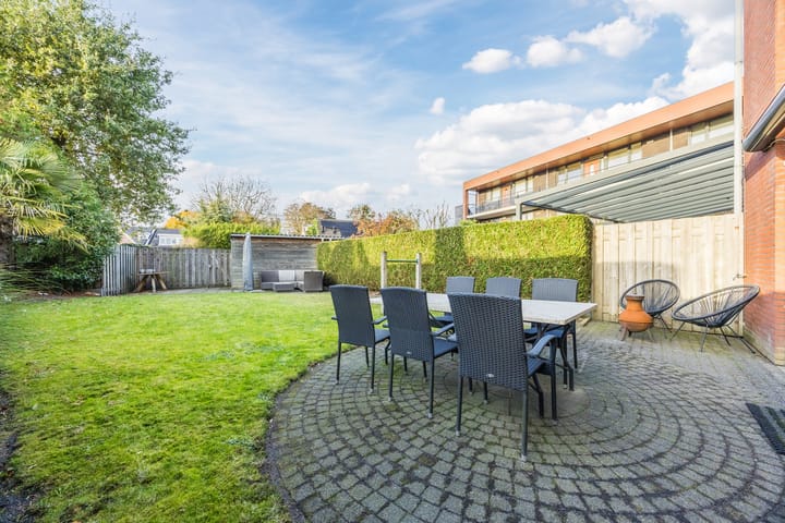 Photo 34 of Rooijsestraat 29