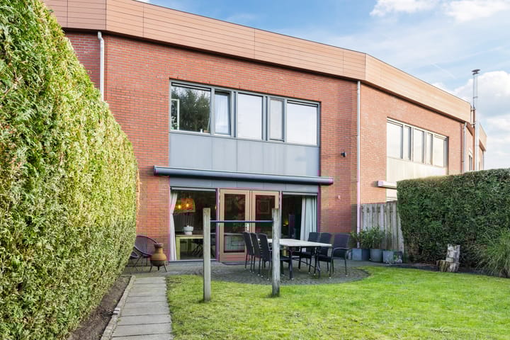 Photo 37 of Rooijsestraat 29