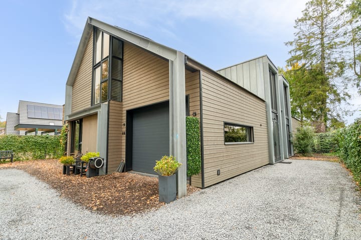 Photo 8 of Prins Bernhardpark 44