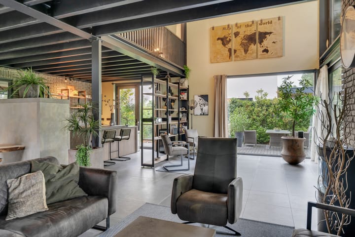 Photo 24 of Prins Bernhardpark 44