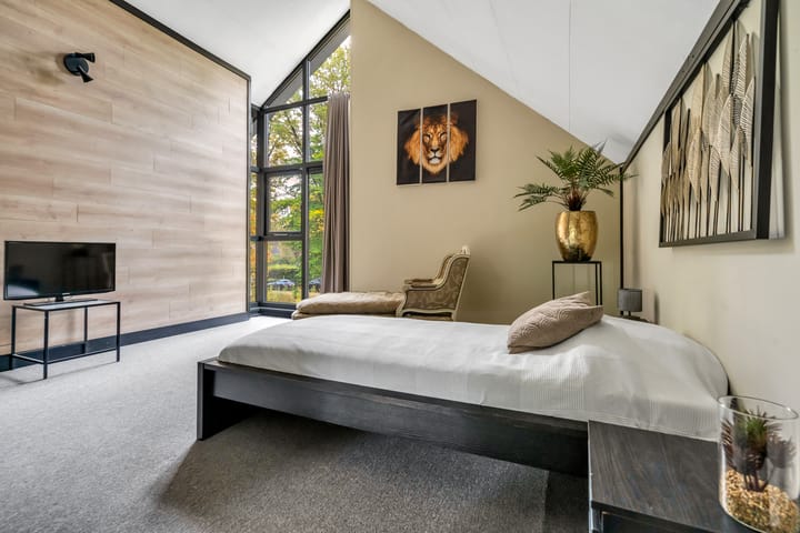 Photo 43 of Prins Bernhardpark 44