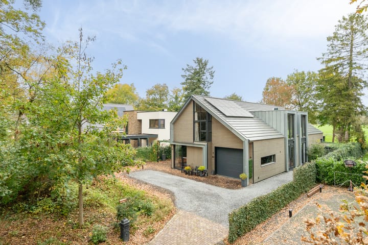 Photo 74 of Prins Bernhardpark 44