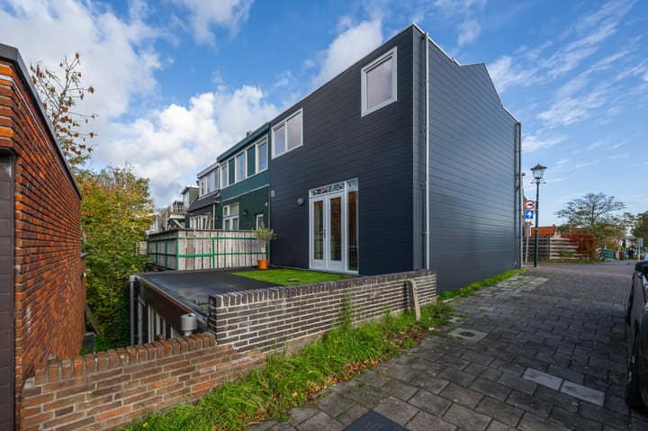 Photo 2 of Zuiddijk 324