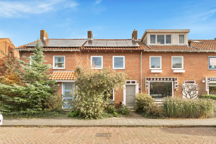 Photo 1 of Charlotte de Bourbonstraat 14