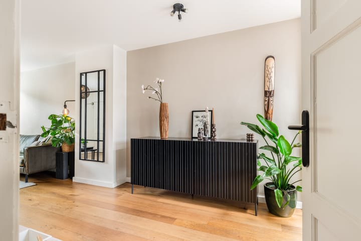 Photo 20 of Charlotte de Bourbonstraat 14