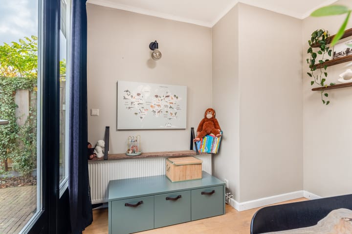 Photo 21 of Charlotte de Bourbonstraat 14