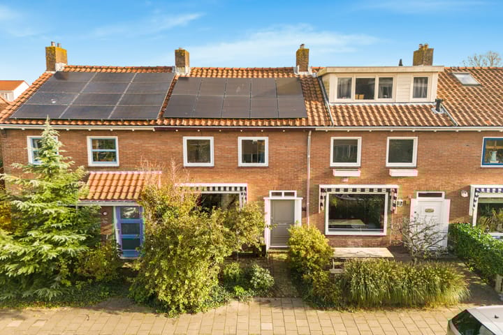 Photo 51 of Charlotte de Bourbonstraat 14