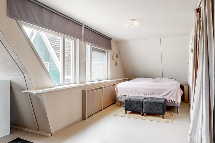 Photo 24 of Maria van Sevenbergenstraat 6