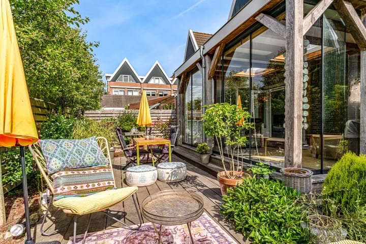 Photo 37 of Maria van Sevenbergenstraat 6