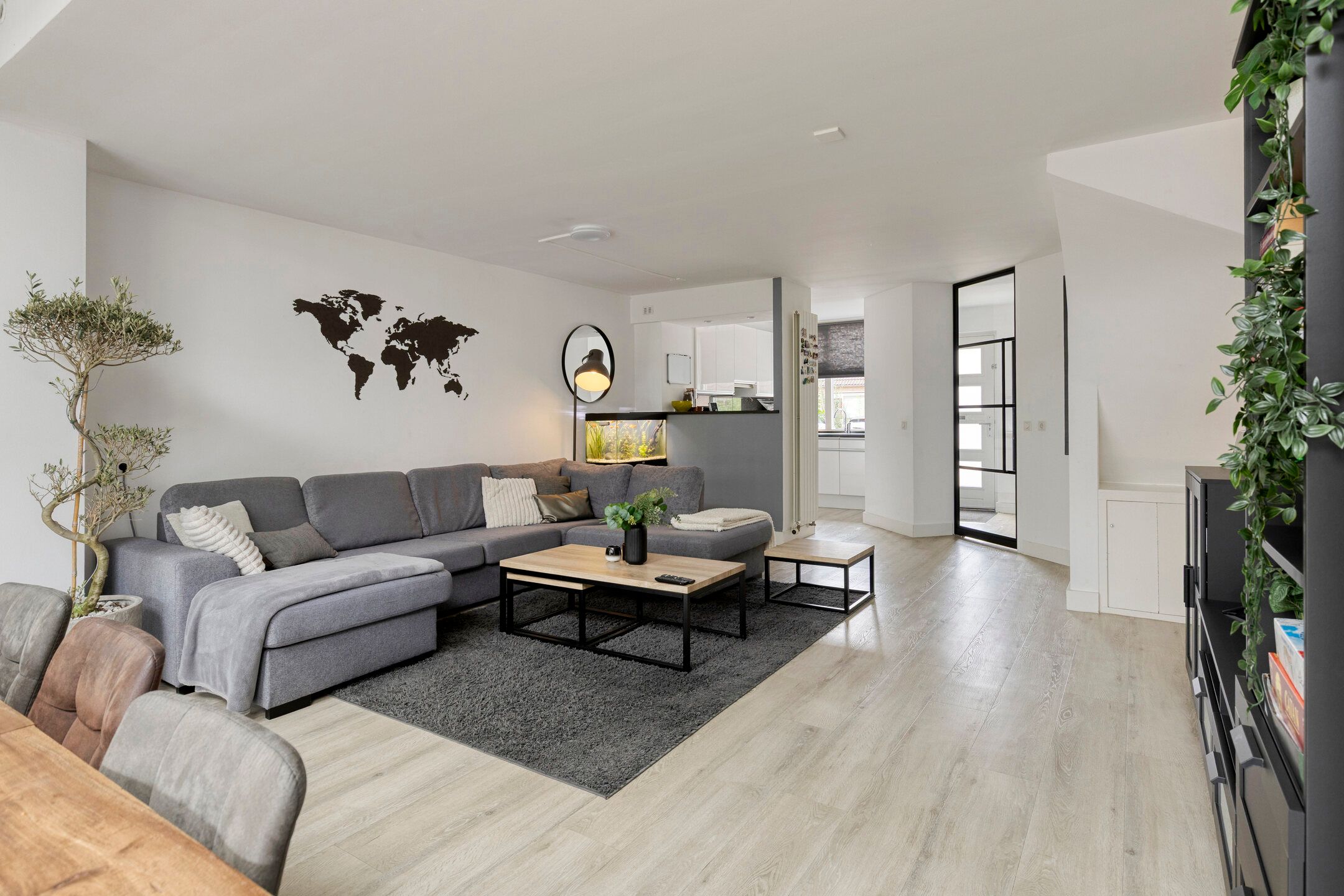 Foto 12 van Van Maerlantstraat 21