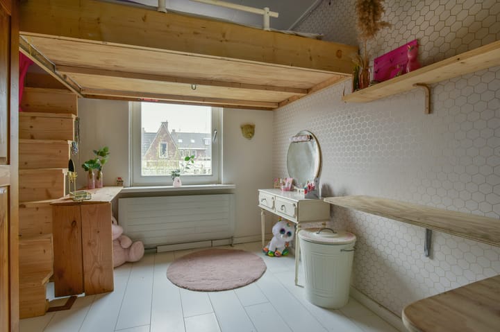 Foto 11 van Esdoornlaan 28