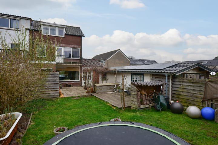 Foto 29 van Esdoornlaan 28