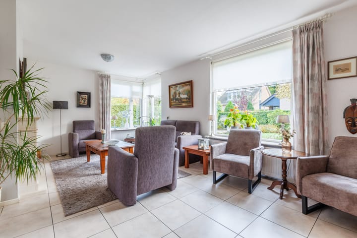 Foto 3 van Molecatenlaan 86