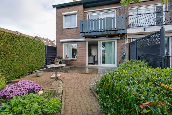 Photo 33 of Wethouder Koningslaan 25