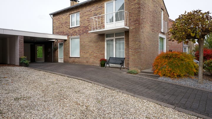 Photo 2 of Leyenbroekerweg 87