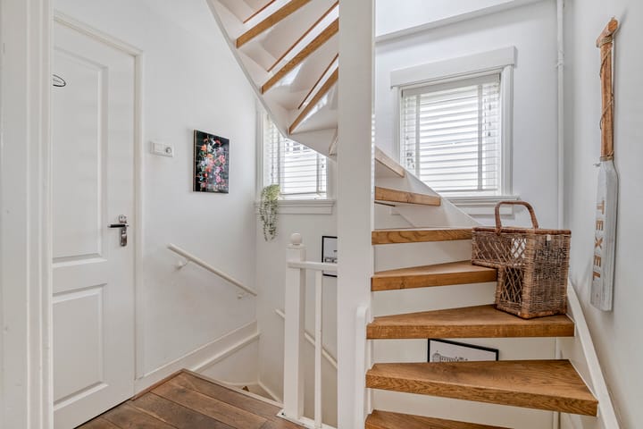 Photo 17 of Karnstraat 4