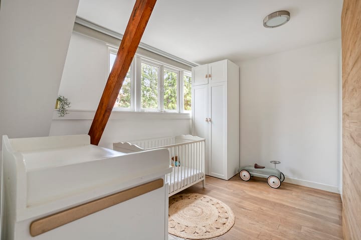 Photo 19 of Karnstraat 4