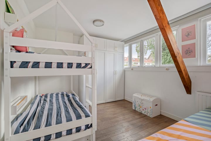 Photo 21 of Karnstraat 4