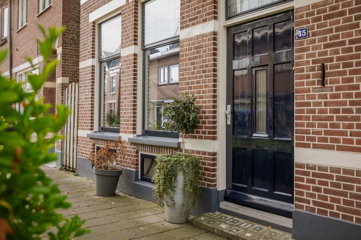 Foto 13 van 1e Weerdsweg 45