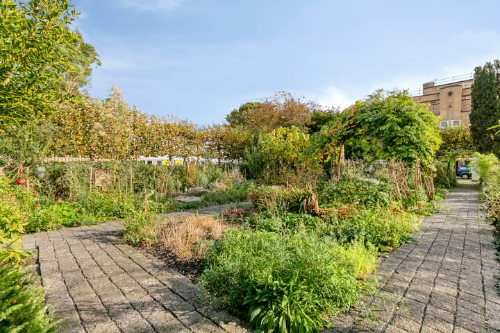 Photo 30 of Karnstraat 4