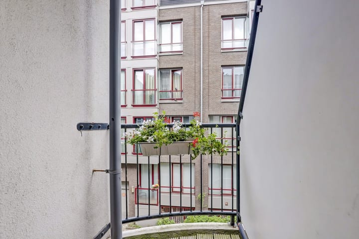 Foto 12 van Utrechtsedwarsstraat 158