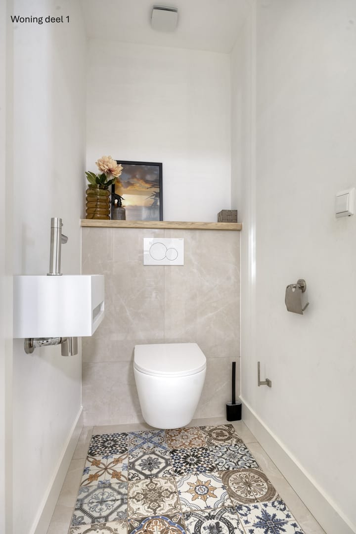 Photo 19 of Nieuweweg 144