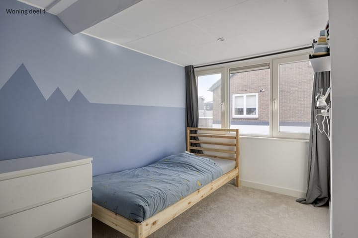 Photo 29 of Nieuweweg 144