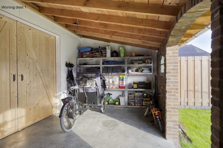 Photo 38 of Nieuweweg 144