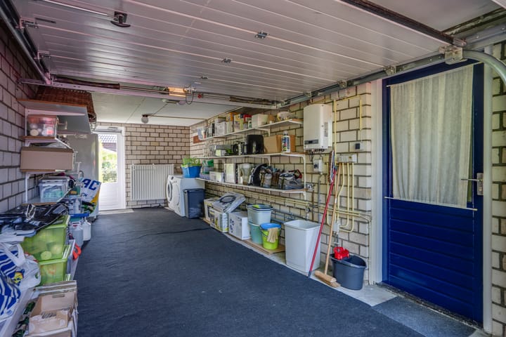 Photo 29 of Hubertusstraat 25