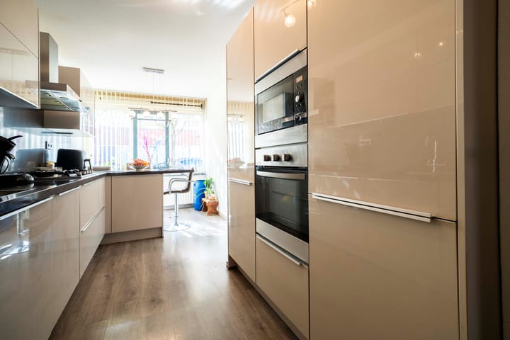 Foto 10 van Vermeerstraat 152