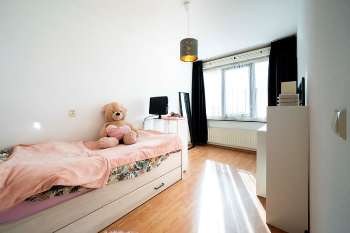 Foto 23 van Vermeerstraat 152