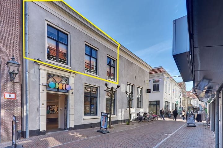 Photo 1 of Academiestraat 1-A