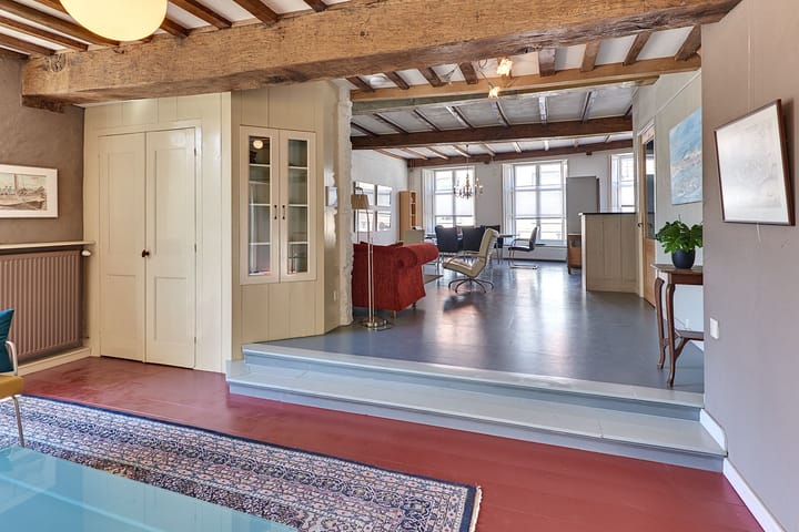 Photo 9 of Academiestraat 1-A