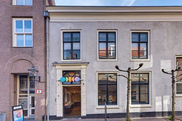 Photo 10 of Academiestraat 1-A