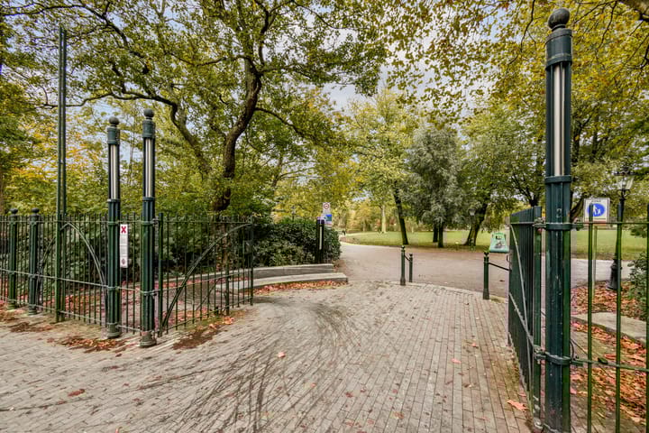 Foto 21 van Tilanusstraat 344