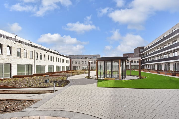 Photo 5 of Delflandstraat 30