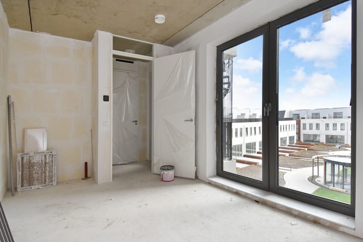 Photo 17 of Delflandstraat 30