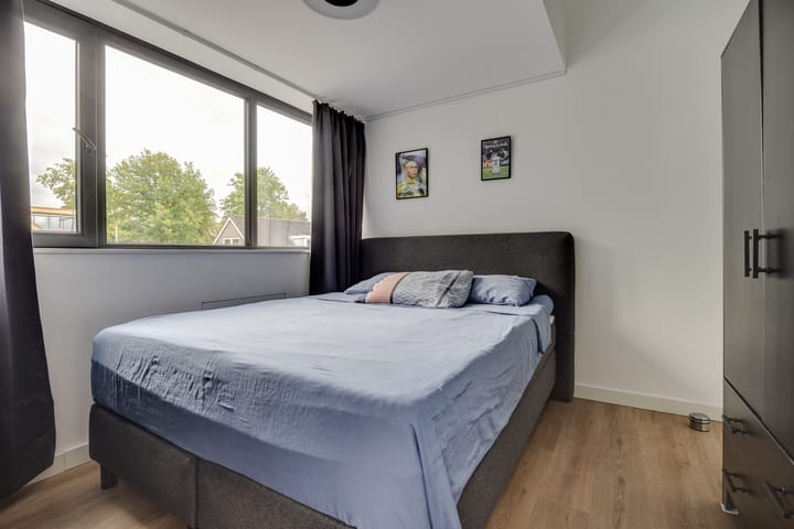 Foto 25 van Van Lyndenlaan 28