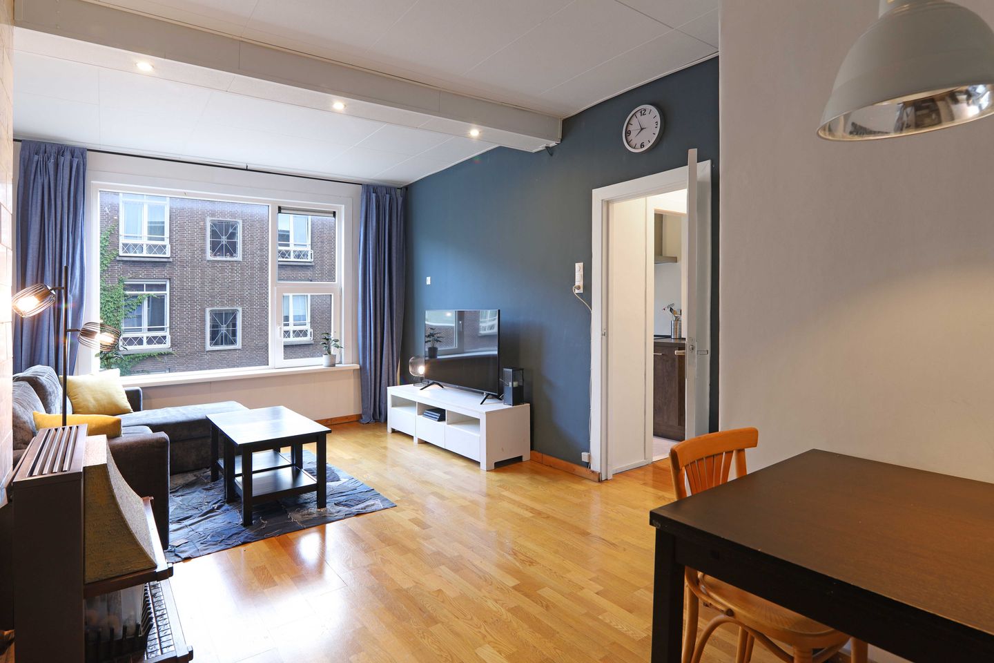 Photo 1 of Buizerdstraat 8-B