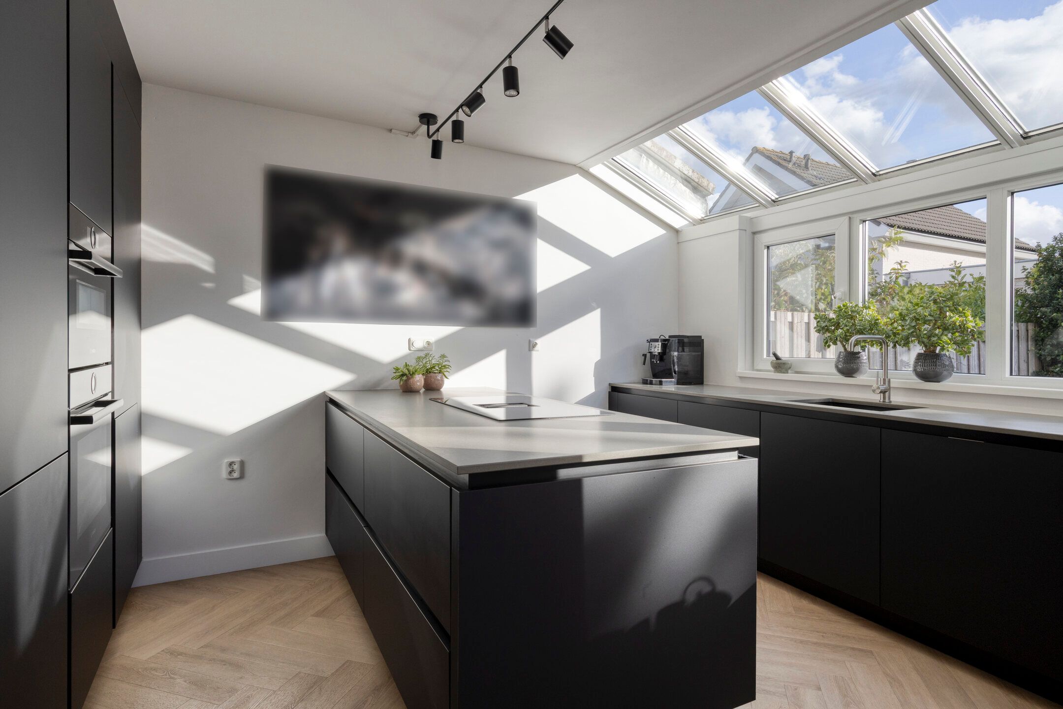 Photo 3 of Vlasakker 84